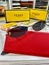 Чёрные солнцезащитные очки Fendi