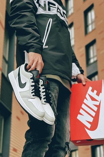 Кроссовки Nike Air Jordan 1 Low "Smoke Grey"   