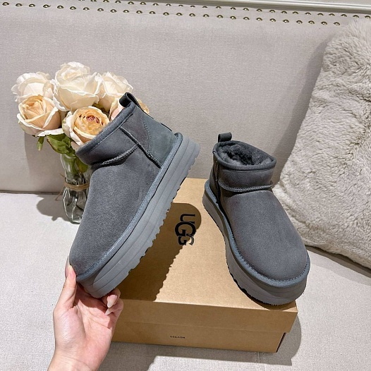 Женские ботинки UGG Classic Ultra Mini Platform - Grey   