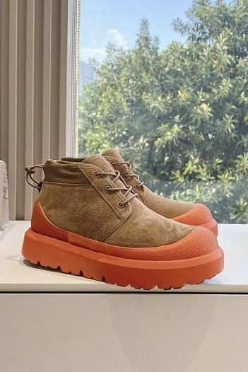 Женские ботинки с мехом UGG Neumel Weather Hybrid - Chestnut   
