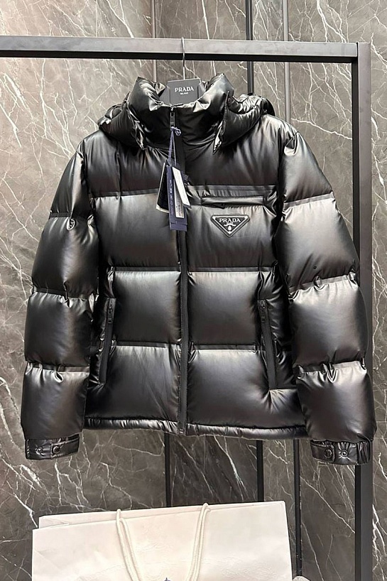Мужской пуховик Prada logo-plaque - Black