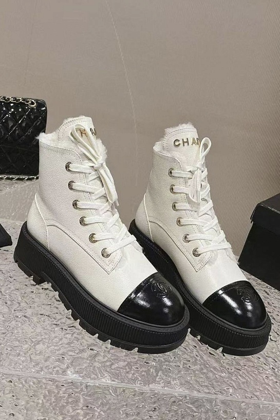 Женские кожаные ботинки с мехом Chanel Premium