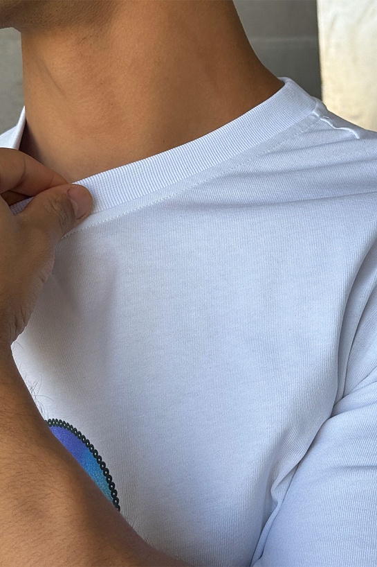 Оверсайз футболка Louis Vuitton белого цвета