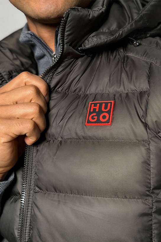 Мужской зелёный жилет Hugo Boss