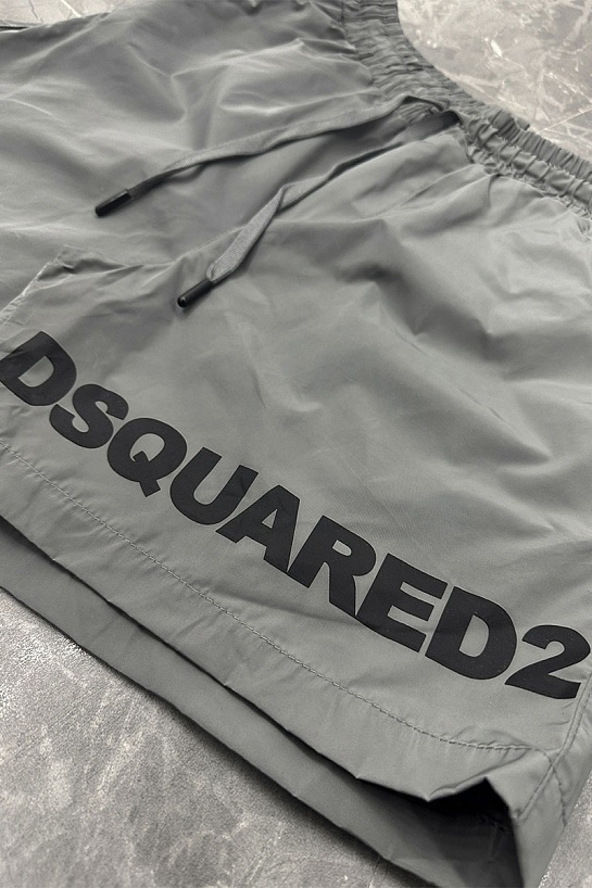 Мужские серые шорты Dsquared2
