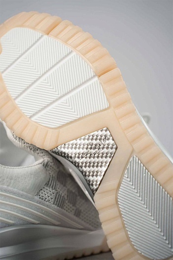 Текстильные кроссовки Louis Vuitton белого цвета   