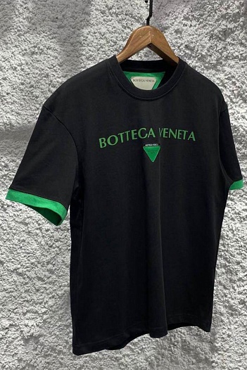 Чёрная оверсайз футболка Bottega Veneta   