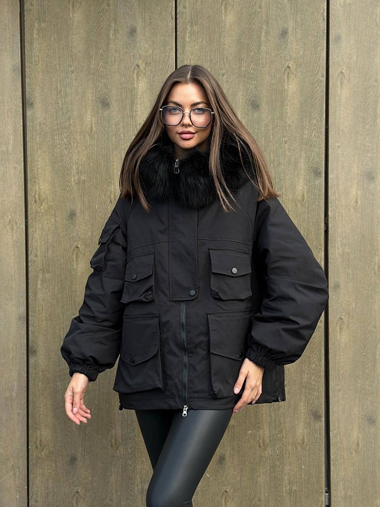 Женский чёрный пуховик с натуральным мехом Max Mara