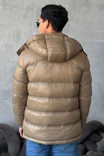 Куртка бежевого цвета Polo Ralph Lauren pony-embroidered   