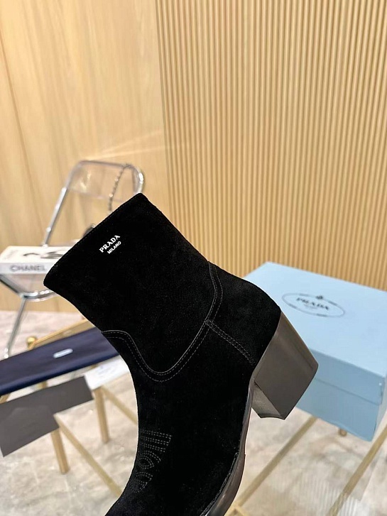 Женские замшевые сапоги Prada premium - Black