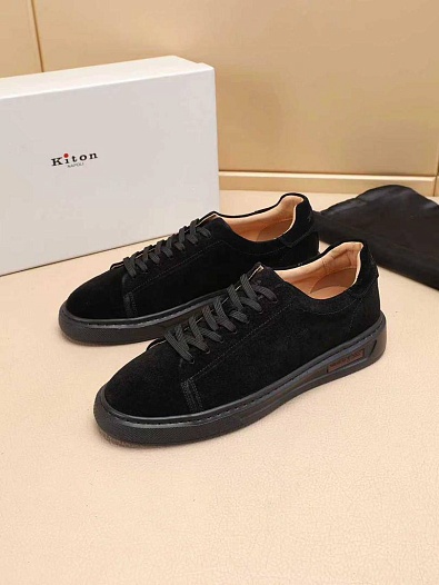Мужские замшевые кроссовки Kiton   