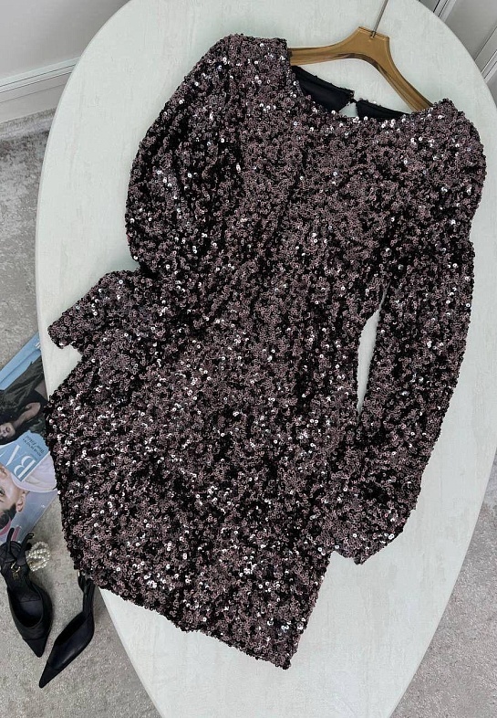 Женское платье в пайетках с открытой спинкой MIU MIU