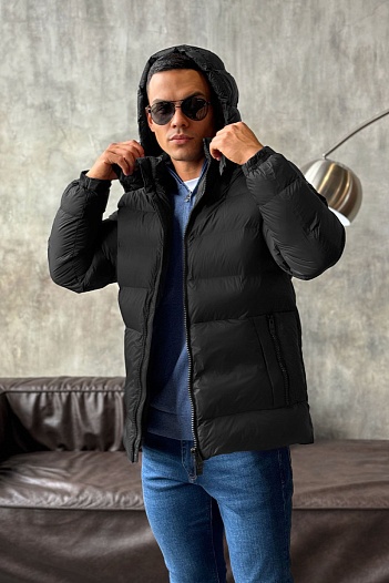 Куртка чёрного цвета Hugo Boss logo-patch   