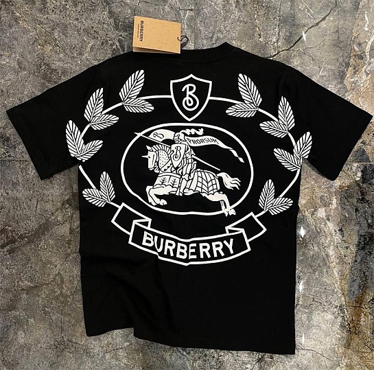 Чёрная футболка Burberry Rutherford Ekd