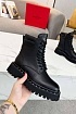 Женские кожаные ботинки Valentino