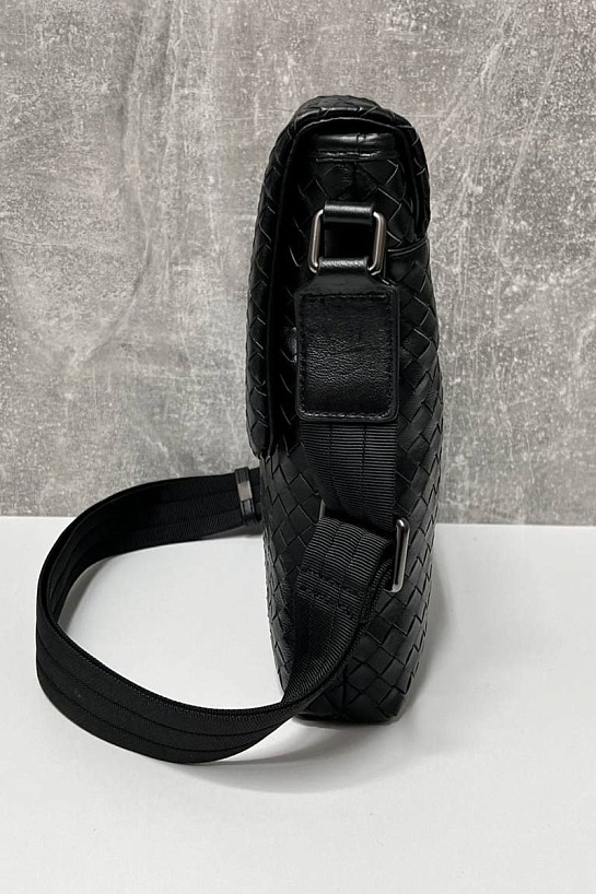 Кожаная сумка Bottega Veneta Intrecciato 27x24 см