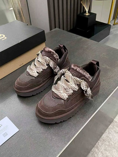 Женские замшевые ботинки UGG Lowmel   