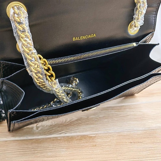 Женская кожаная сумка Balenciaga Сrush 25x16 см