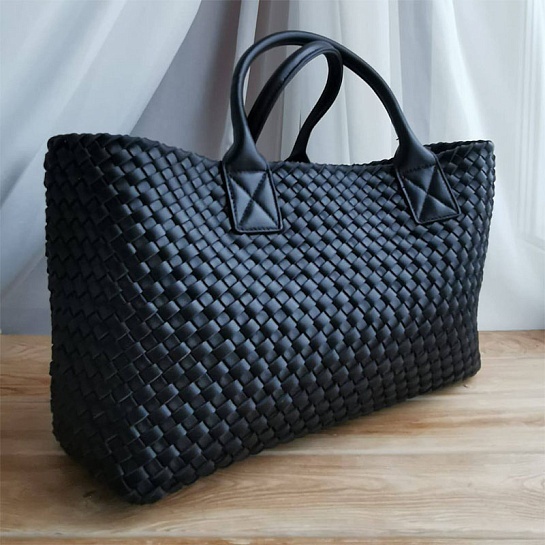 Сумка Bottega Veneta Cabat Intreccio 41x28 см