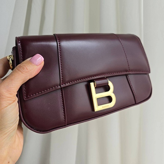 Кожаная сумка Balenciaga Hourglass 22x13 см