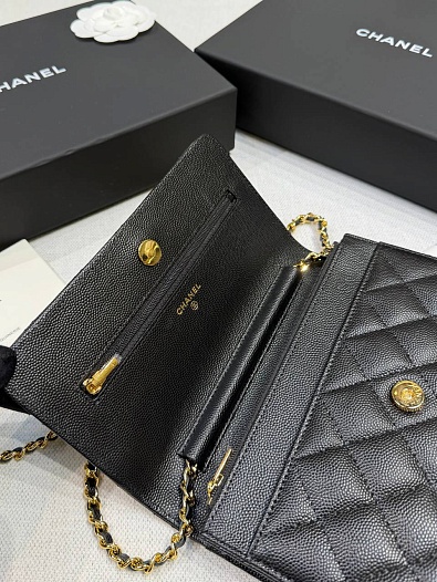 Кожаная сумка Chanel Wallet on Chain premium 19x12x4 см   