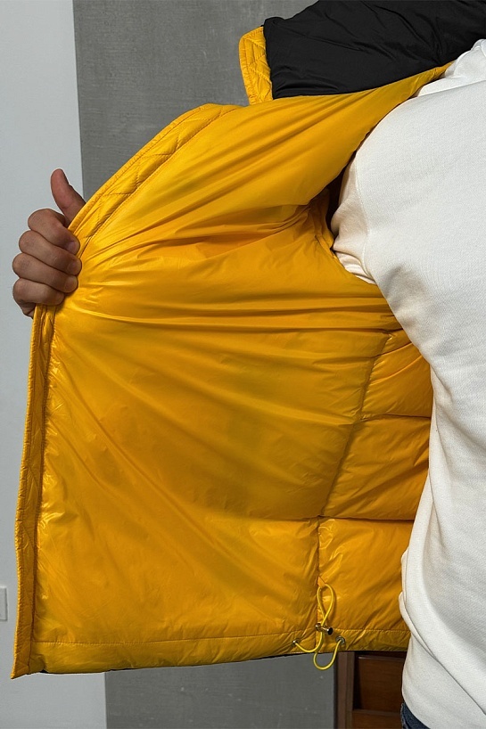 Мужской чёрный пуховик Moncler Katmai