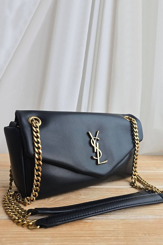 Кожаная сумка Yves Saint Laurent Calypso 24x11 см