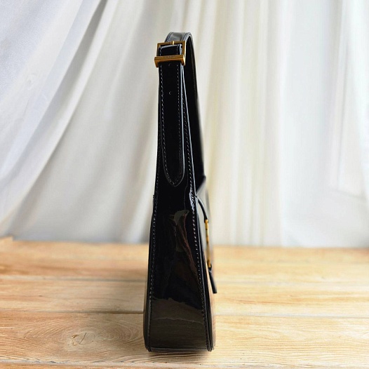 Женская лакированная сумка Yves Saint Laurent le 5 a 7 25x16 см - Black   
