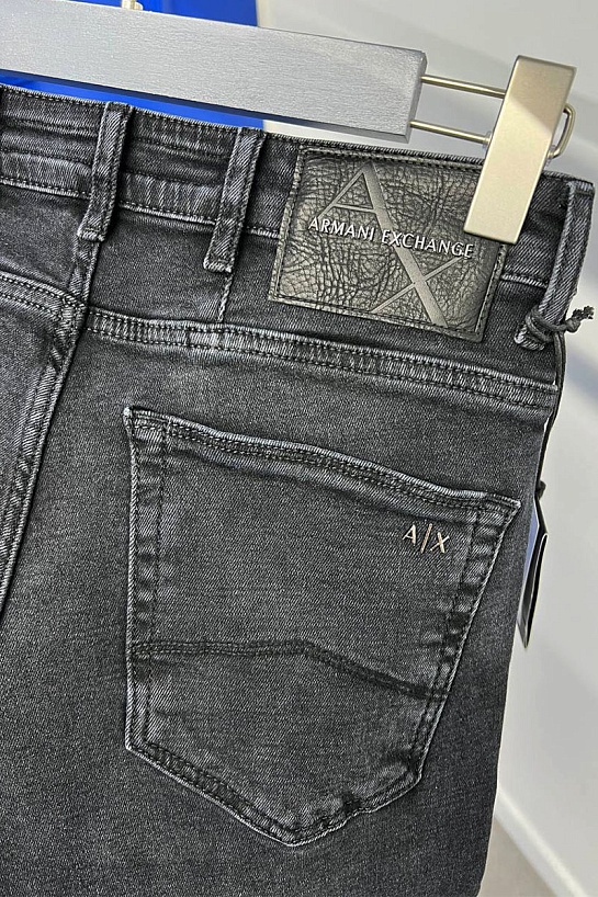 Мужские чёрные джинсы Armani Exchange