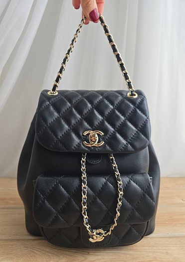 Кожаный рюкзак Chanel 23x23 см   