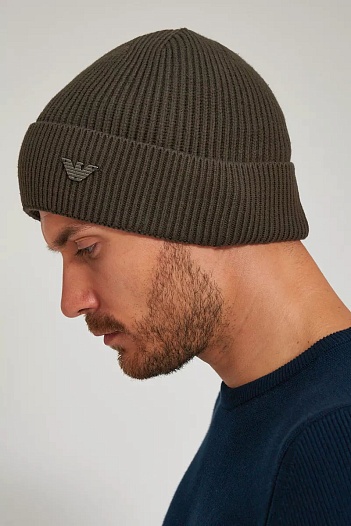 Шапка цвета хаки Emporio Armani logo-plaque   
