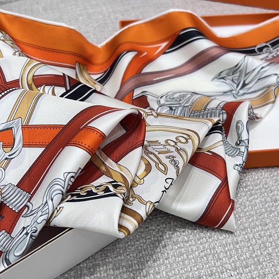 Платок Hermes Harnais Legendaire premium 87x88 см