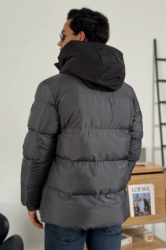 Утеплённая куртка Moncler Madeira серого цвета