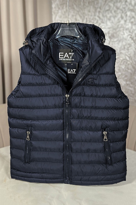 Тёмно-синий жилет Emporio Armani 7 logo-embroidered