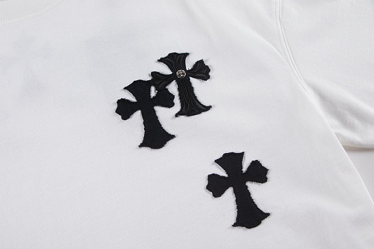 Белая оверсайз футболка Gothic logo