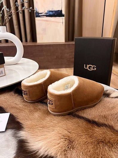 Женские слипоны с мехом UGG Tasman - Chestnut   