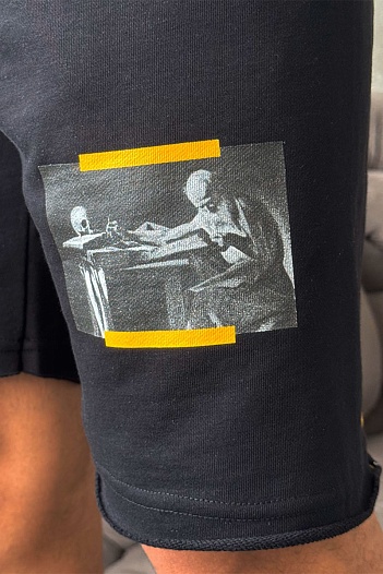 Чёрные мужские шорты Off-White Caravaggio print   