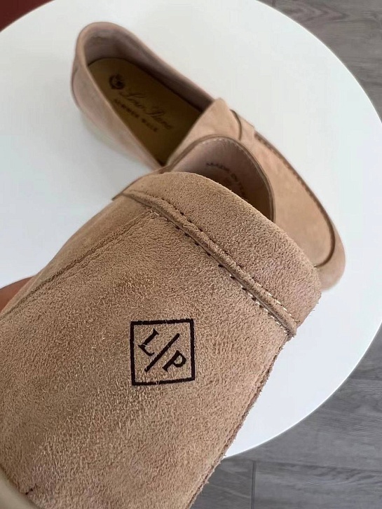 Женские замшевые лоферы Loro Piana Open Walk Premium - Beige