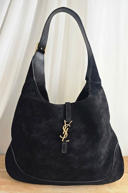 Замшевая сумка Yves Saint Laurent Le 5 a 7 39x31
