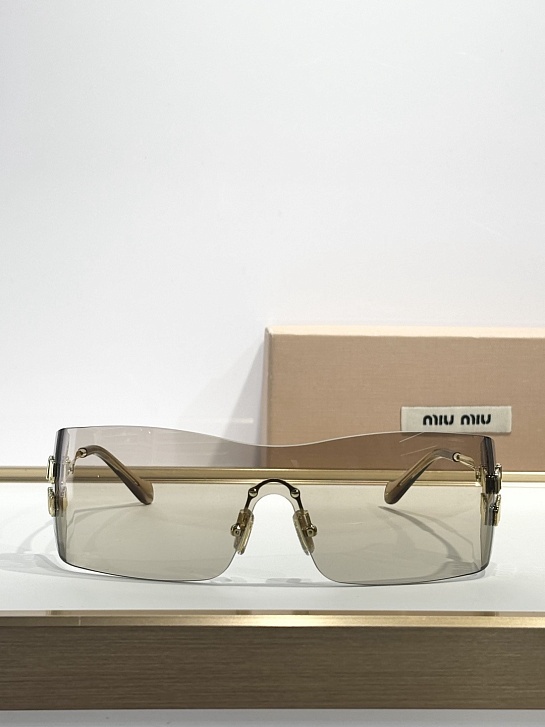 Солнцезащитные очки MIU MIU Aube