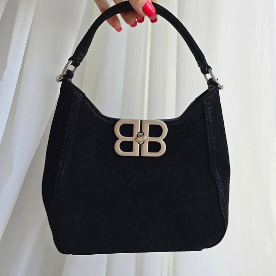 Женская чёрная замшевая сумка Balenciaga 23x16 см
