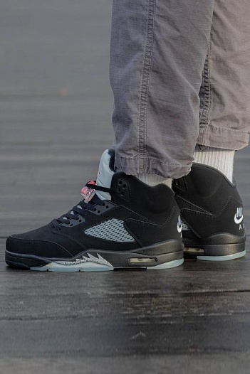 Кроссовки Nike Air Jordan 5 Retro Black Metallic   