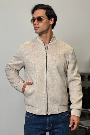 Мужской бомбер Loro Piana бежевого цвета   