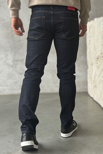 Мужские тёмно-синие джинсы Hugo Boss   