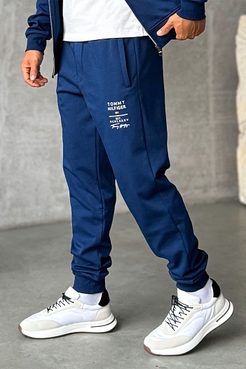 Спортивные штаны синего цвета Tommy Hilfiger   
