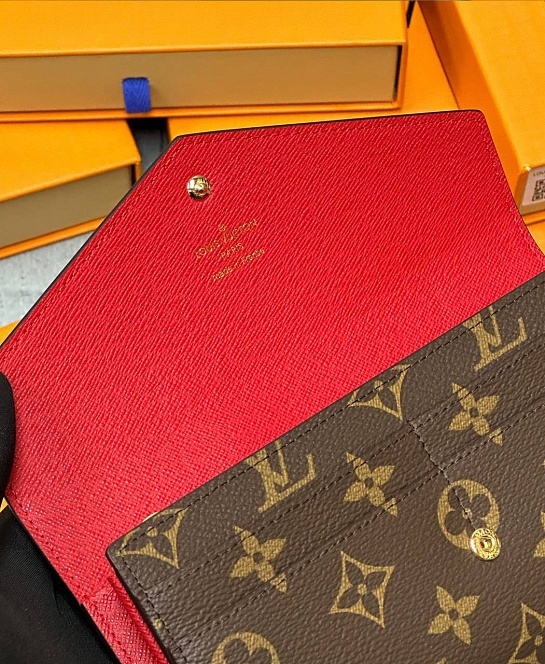 Кожаный кошелек Louis Vuitton Sarah Premium 19x10.5x2.5 см