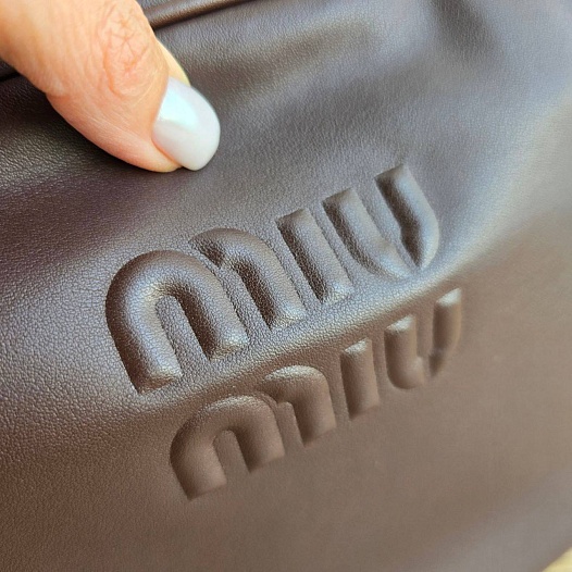 Женская кожаная сумка MIU MIU 33x24 см   