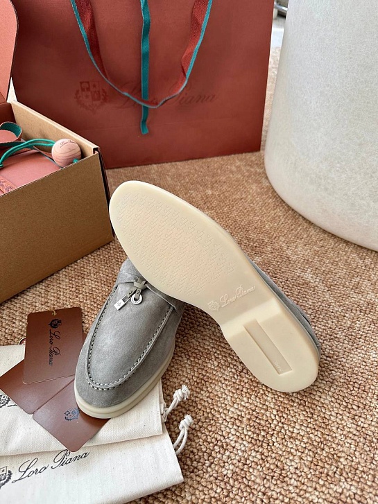 Женские замшевые лоферы Loro Piana Summer Charms Walk premium