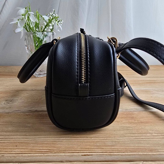 Кожаная сумка Loewe Amazona 24.5x13 см