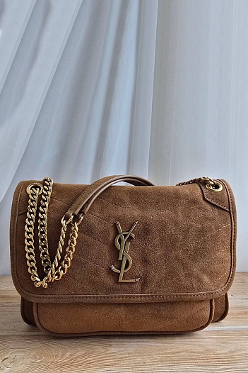Замшевая сумка  Yves Saint Laurent 22x15 см   